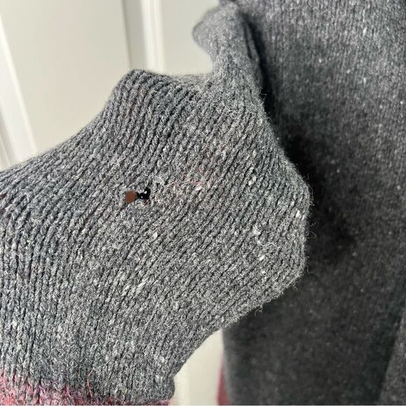 Sz S VINCE Mid-length Gray Burgundy Wool Cashmere Cardigan Sweater $425 MSRP - Picture 12 of 14